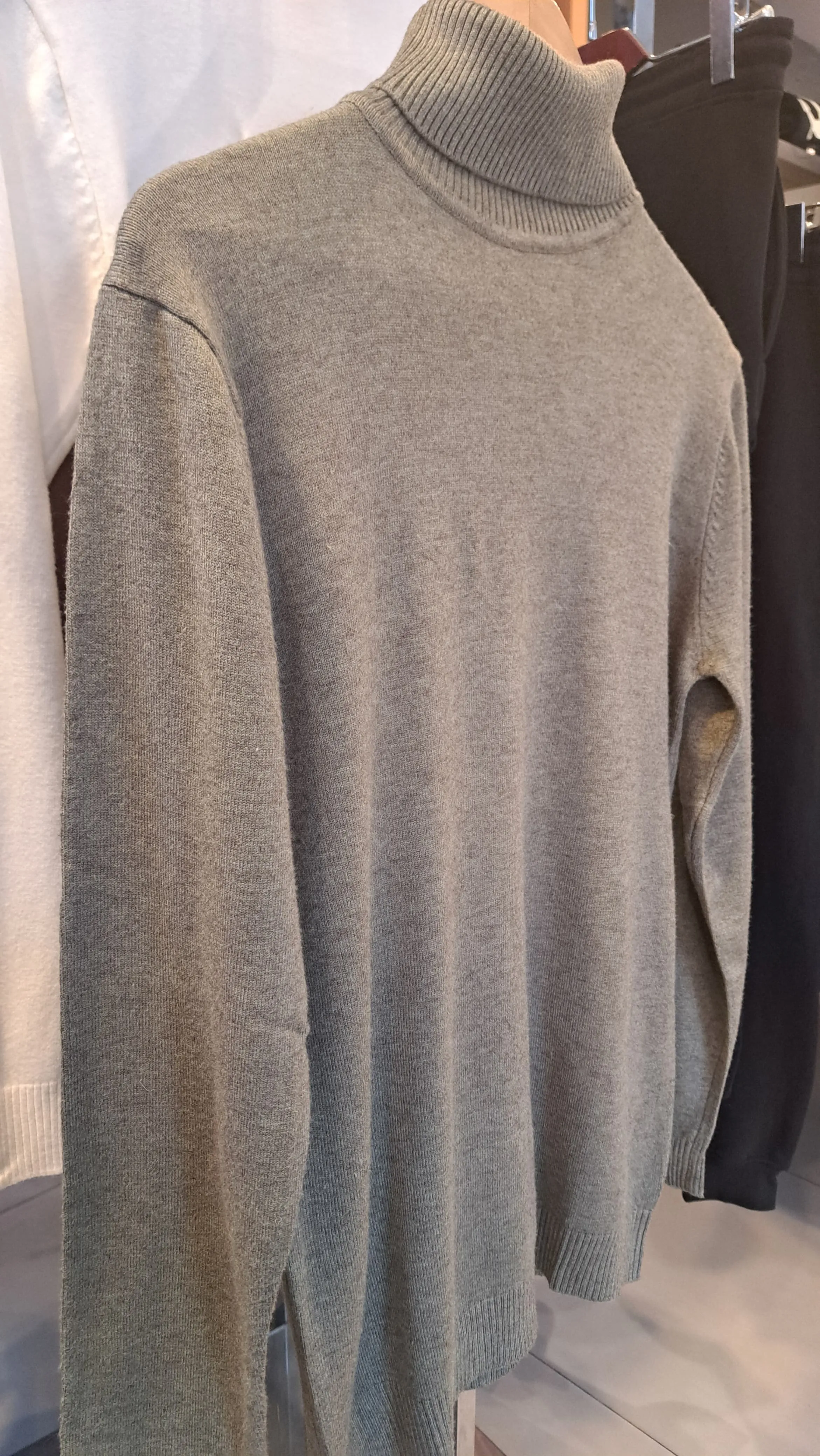 GrEEN Turtle Neck Sweaters (High Neck)